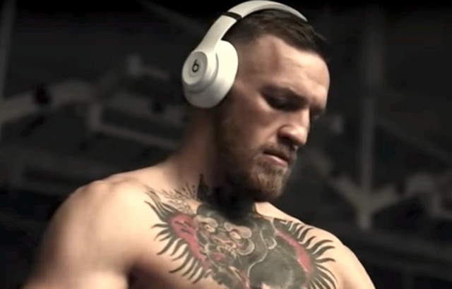 Conor-McGregor-Beats-by-Dre